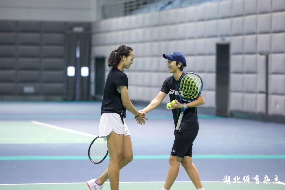 中占据主动 中占据主动